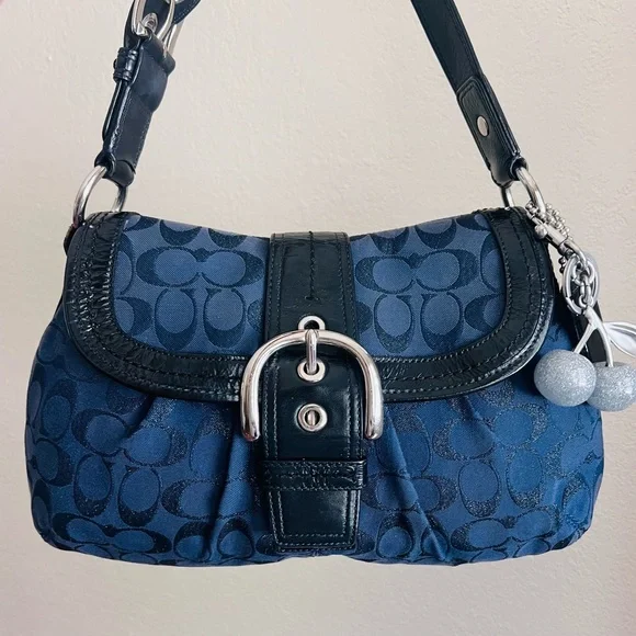 Coach Soho Shoulder Bag - Picture 4 of 11